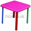 Vendo-mesas-infantiles-cuadradas-de-plastico